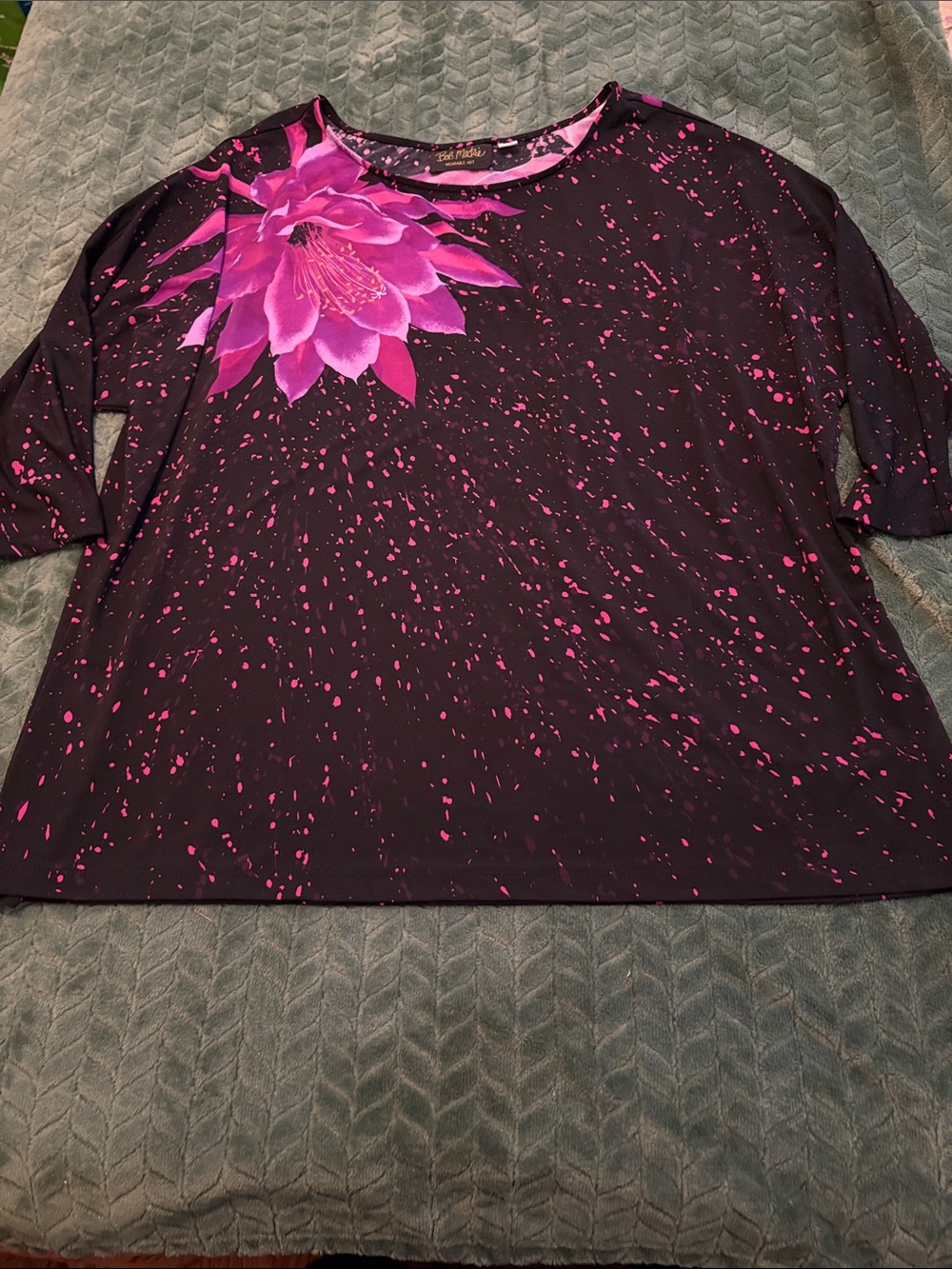 Bob Mackie Wearable Art Pink Black Floral Top 3/4 Sleeves Pullover Style Size 1X